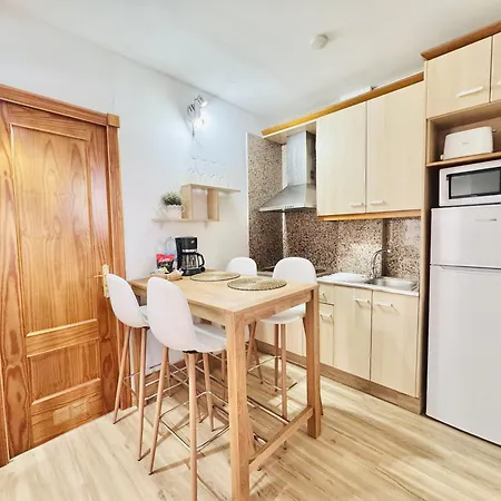 Apartamentos Ohana Los Cristianos Centro Y Playa Apartament *