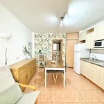 Ohana Cristianos Centro Y Playa 洛斯克里斯蒂亚诺斯