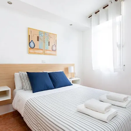 Ohana Cristianos Centro Y Playa * لوس كريستيانوس