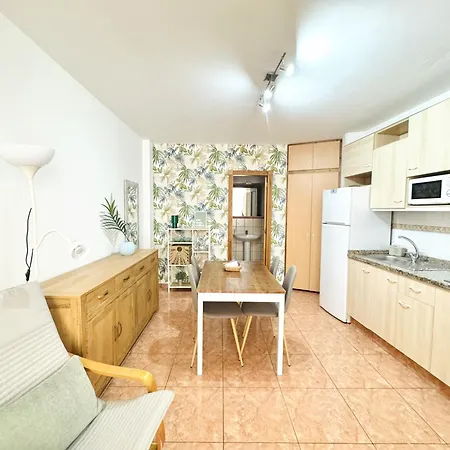 Ohana Cristianos Centro Y Playa لوس كريستيانوس