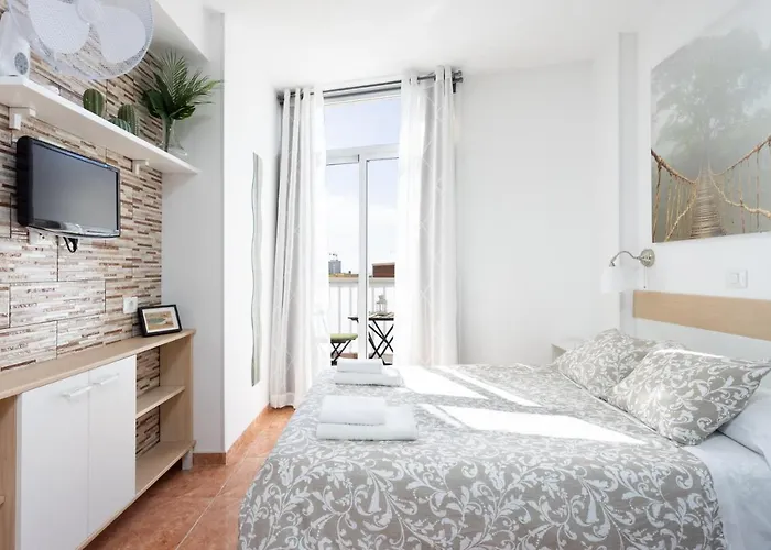 Ohana Cristianos Centro Y Playa Apartamento